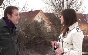 Startling brunette Leo is drooling over boyfriend's rock hard beef bayonet because she likes it a lot