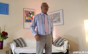 Naked young Nataly Von gets penetrated